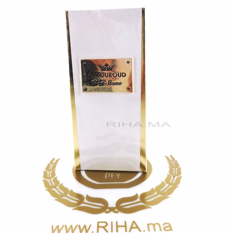 Wet Stone Amouroud