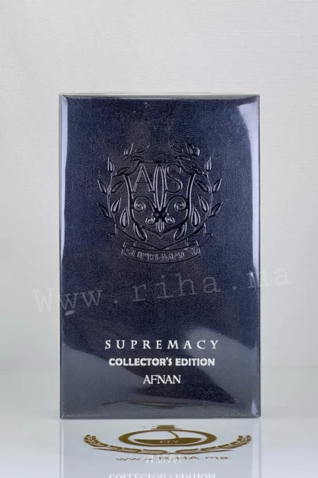 supremacy collectors edition — Flacon de Supremacy collector's edition Afnan posé sur fond noir élégant