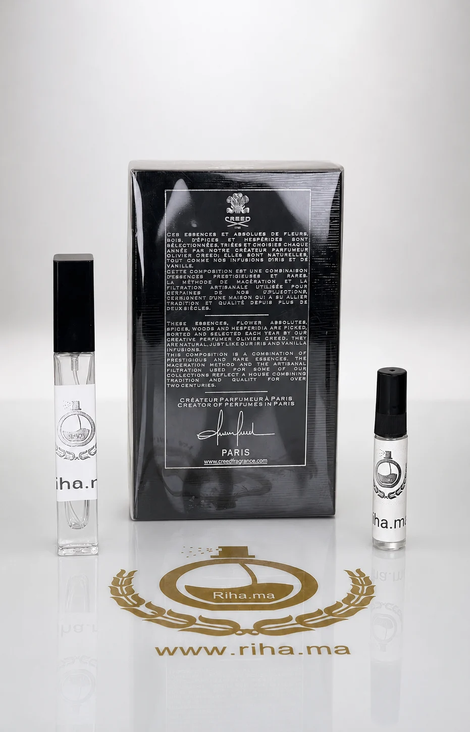 Decantage Aventus Creed eau de parfum — photo 2 decantage aventus creed — Flacon de décantage aventus creed posé sur fond noir élégant — vue 2