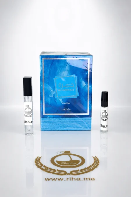decantage khamrah waha — Flacon de décantage Khamrah Waha Eau de Parfum unisexe sur fond élégant