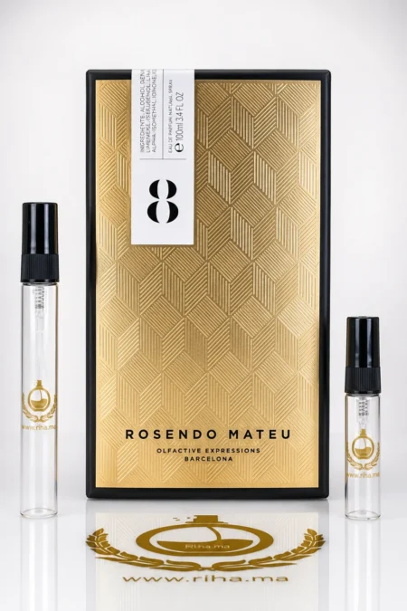 decantage rosendo mateu n — Flacon de décantage Rosendo Mateu Nº 8 posé sur fond blanc