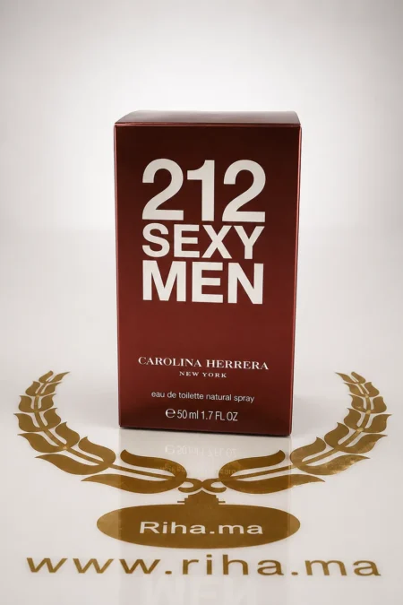 Flacon de 212 sexy men Carolina Herrera sur fond noir élégant — vue 2