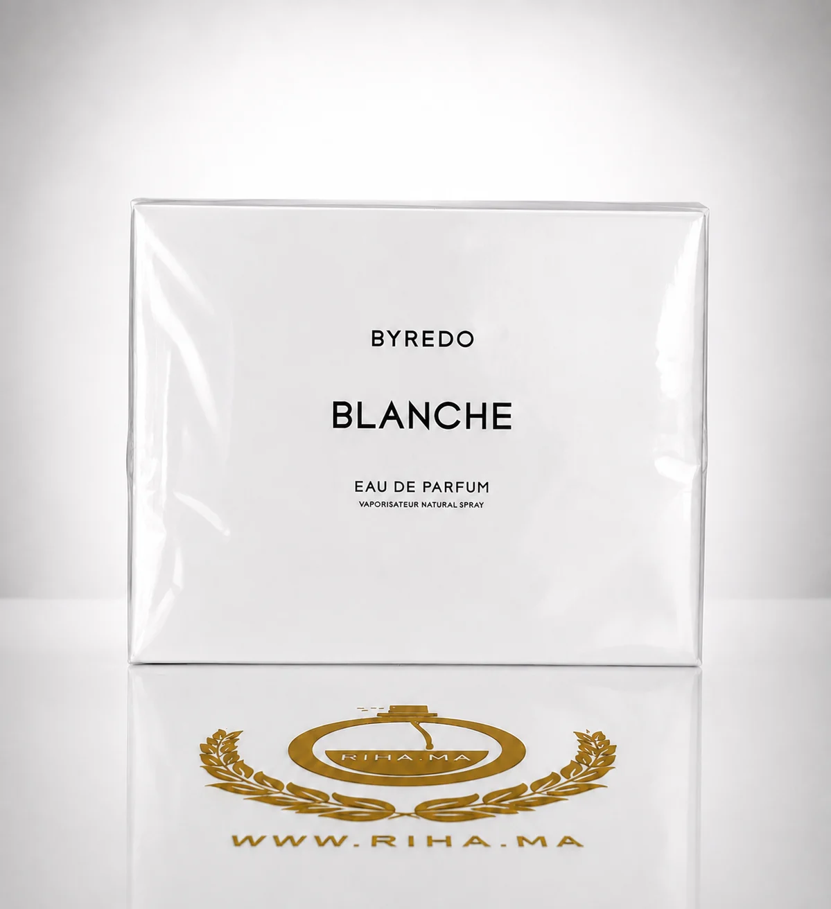 Blanche Byredo Eau De Parfum pour femme 100ML Flacon de parfum blanche byredo posé sur fond blanc élégant