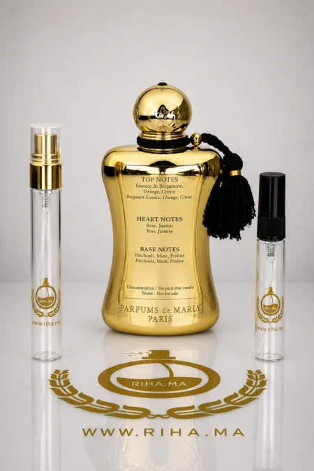 decantage darcy parfums de marly — Flacon de décantage Darcy Parfums de Marly avec fleurs — vue 2