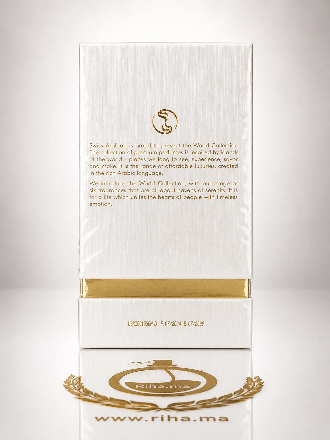 Hawa Swiss Arabian Eau De Parfum pour femme 50ml — photo 2 Flacon de parfum Hawa Swiss Arabian élégant sur fond doré — vue 2