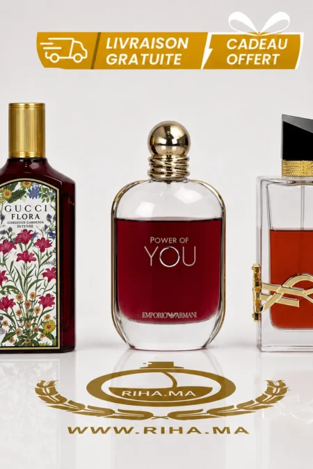 Pack decantage femme avec trois flacons de parfum sur fond élégant
