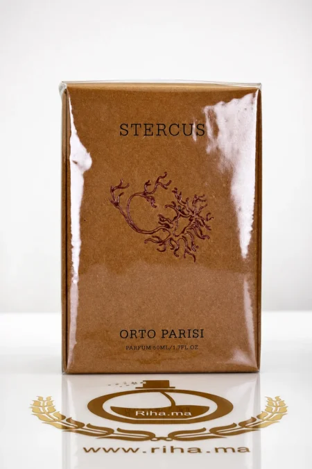 Flacon de parfum Stercus Orto Parisi sur fond sombre élégant