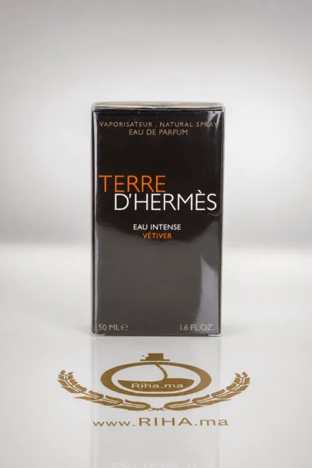 Flacon de parfum hermes terre dhermes avec boîte orange emblématique