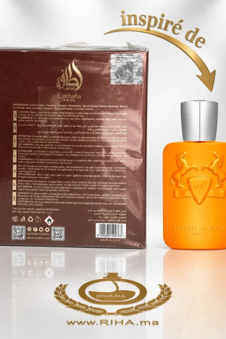 Flacon Art of Wood Lattafa Eau de Parfum 100ml sur fond boisé — vue 2