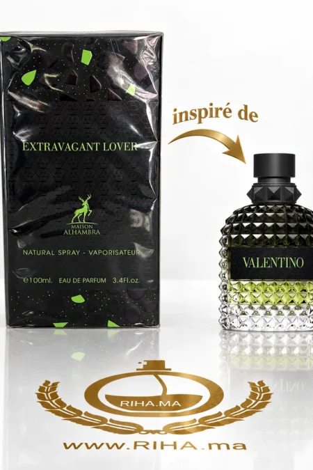 Flacon d'Extravgant Lover eau de parfum 100 ml sur fond doré