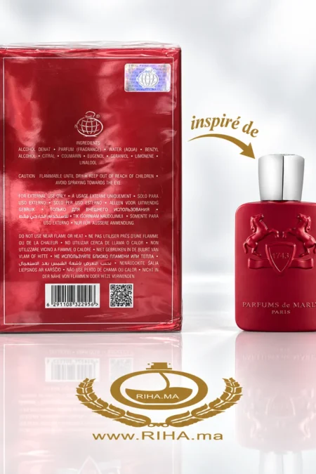 Flacon du parfum Knight 1983 pour homme sur fond sombre — vue 2